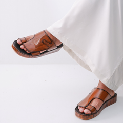 Signature Supper Luxury Arabic Sandals with Side Strip Leaf