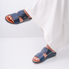 Luxury Arabic Sandals with Crown