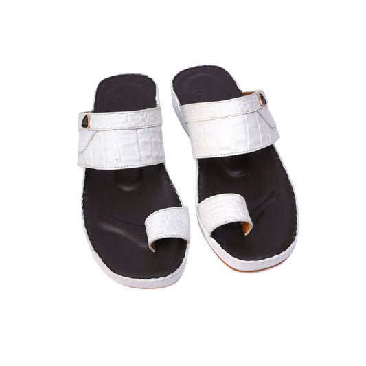 Luxury Arabic Sandals with Thumb Ring
