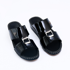 Luxury Arabic Sandals with Center Buckles 