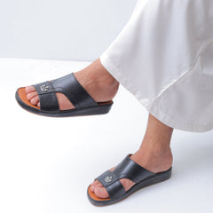 Luxury Arabic Sandals with Center Buckles