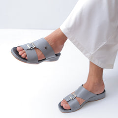 Luxury Arabic Sandals with Center Buckles