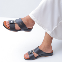 Luxury Arabic Sandals with Center Buckles