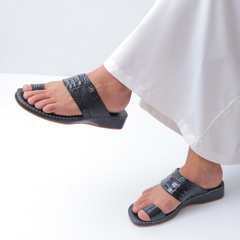 Luxury Arabic Sandals with Thumb Ring | Medicated Socks Edition