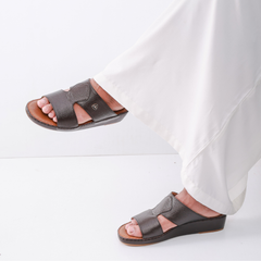 Luxury Arabic Sandals with Crown