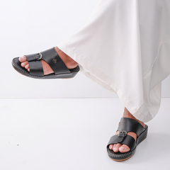 Luxury Arabic Sandals with Center Buckles